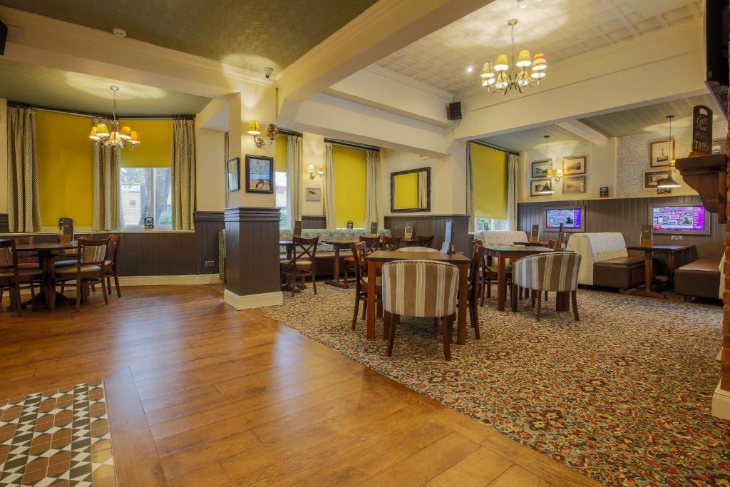 Posezení v ubytování Fairway Inn