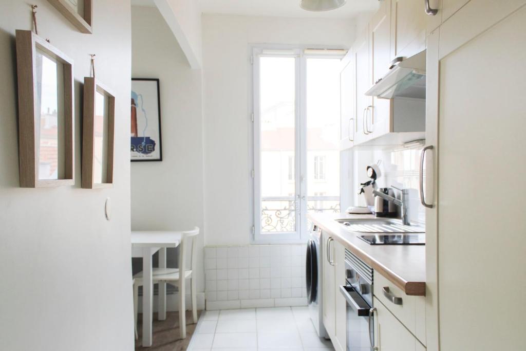 Well Equipped 40m Apartment Near Paris - Departamento