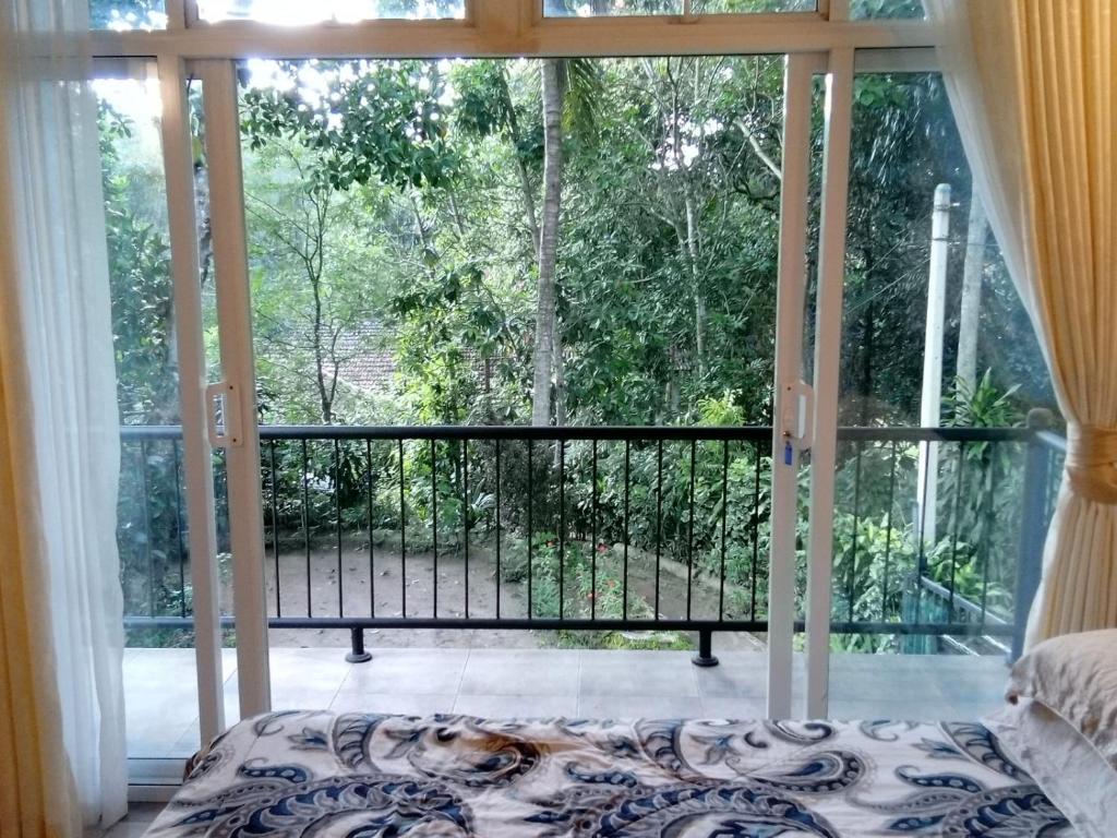 Balkón nebo terasa v ubytování The Bliss Hostel Kandy