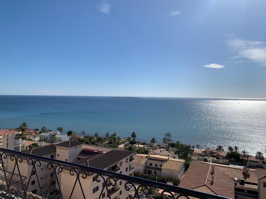 a view of the ocean from a balcony at Como en Casa 2 in Santa Pola