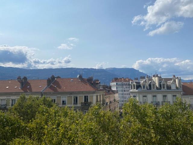 Photo de la galerie de l'établissement JEAN JAURES - HYPER CENTRE GRENOBLE, à Grenoble