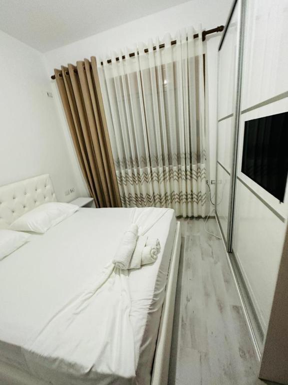 Proper Home 1 - Image 6