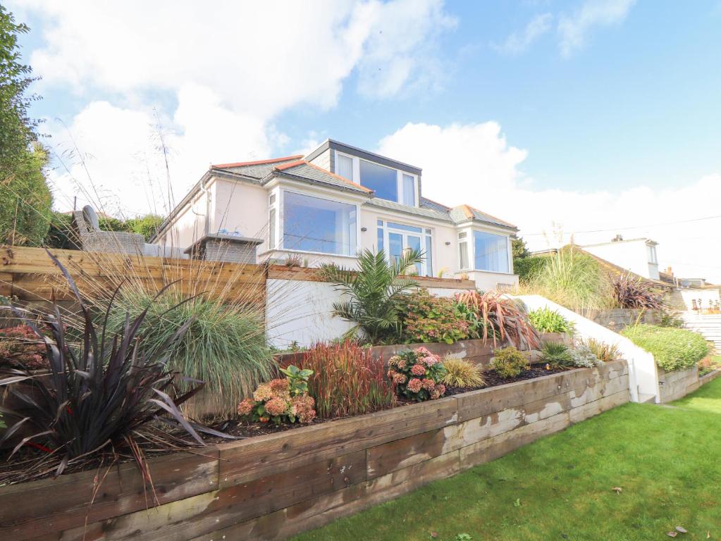 Higher Bolenna, Perranporth (updated prices 2024)