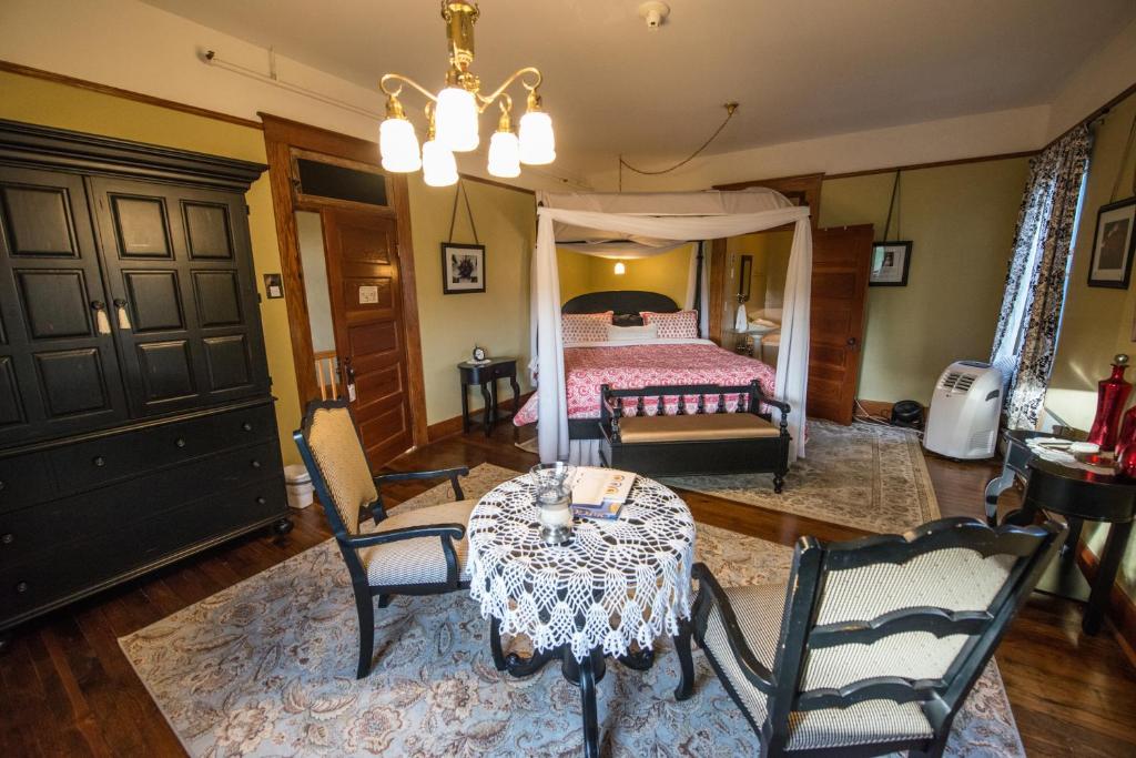Posezení v ubytování Balch Hotel