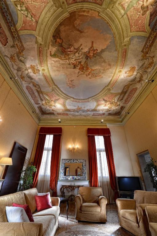 Ruzzini Palace Hotel - Superior King Suite