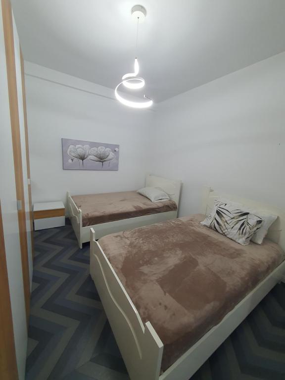 Lovely apartment in Blloku area - Imazhi 3