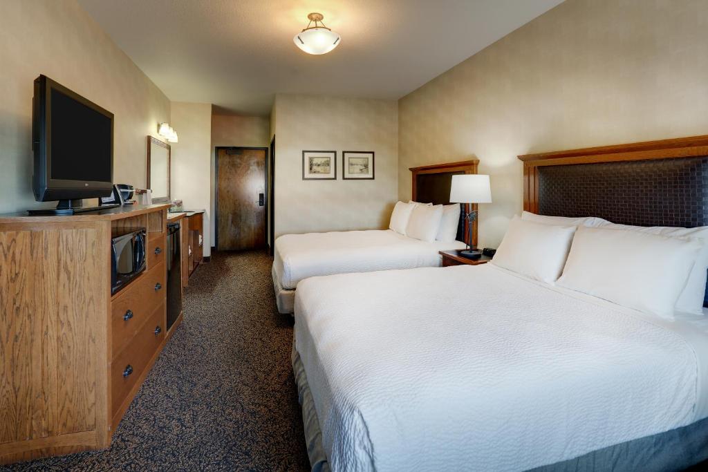 Stoney Creek Hotel Sioux City - Deluxe Queen Room