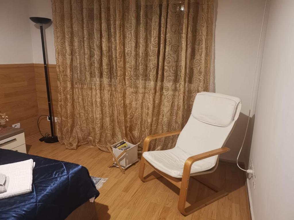 Downtown apartment Tirana (Myslym Shyri) - Imazhi 9
