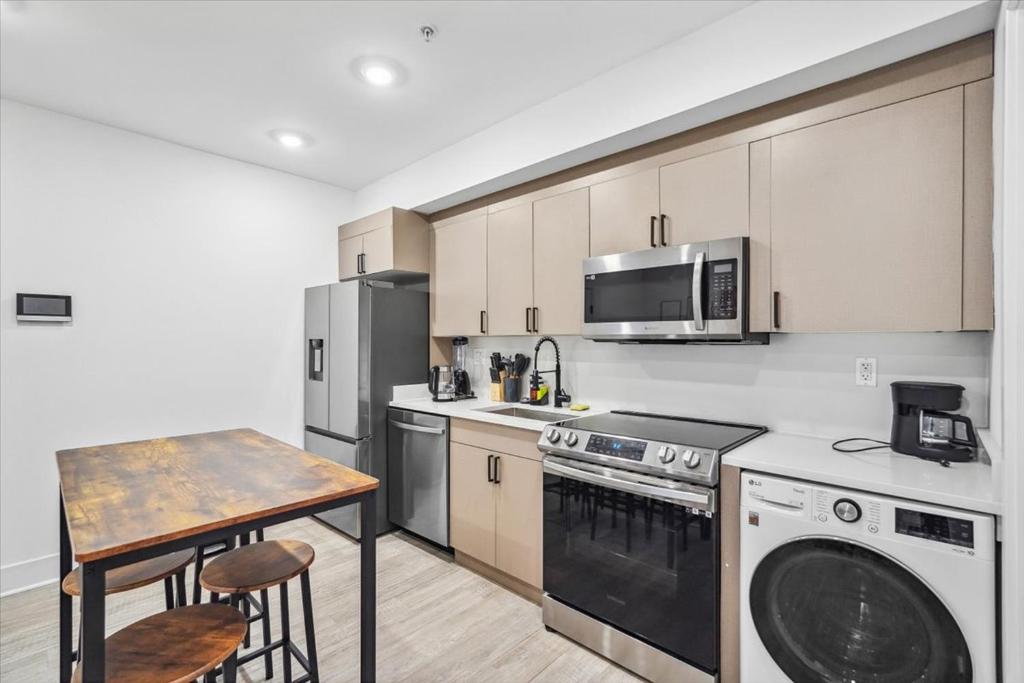 Mary's Stay Brookland - One-Bedroom Apartment