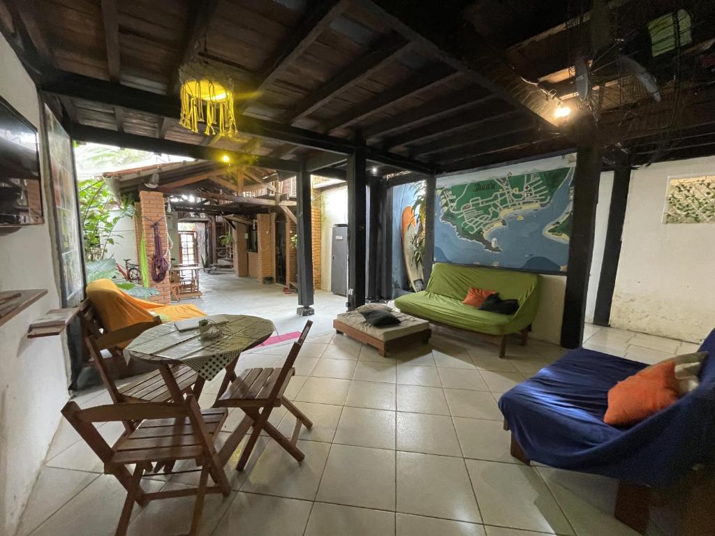 Posezení v ubytování Ooxe Hostel