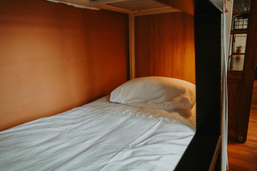 Viajero Quito Hostel - Cama En Habitación Compartida Mixta De 10 Camas