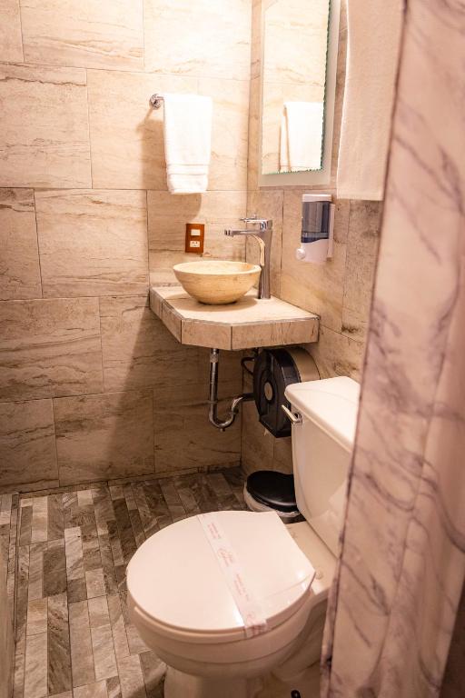 Koupelna v ubytování Hotel Estefania