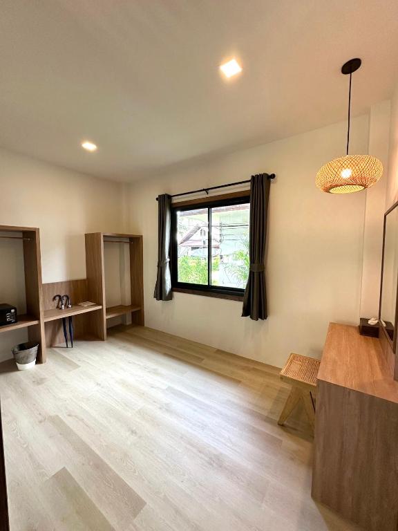 Southern Lanta Resort - 16