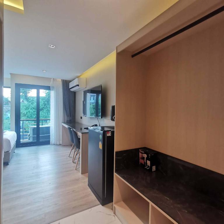 The 9 Residence Hotel - Habitación Gemela Con Baño Privado