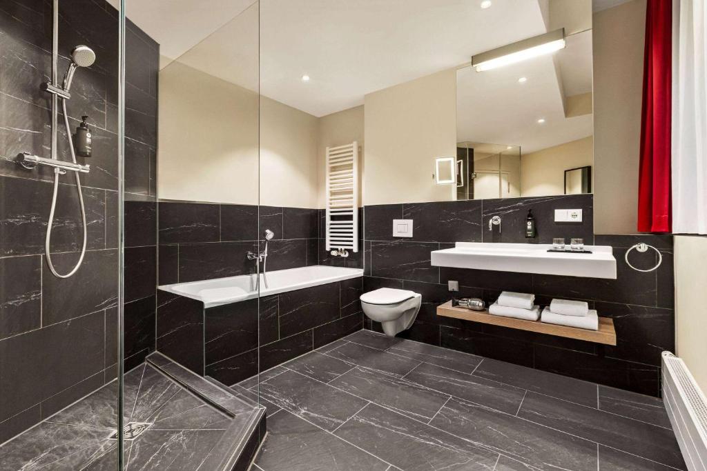 Vienna House Easy by Wyndham München - Resim 17