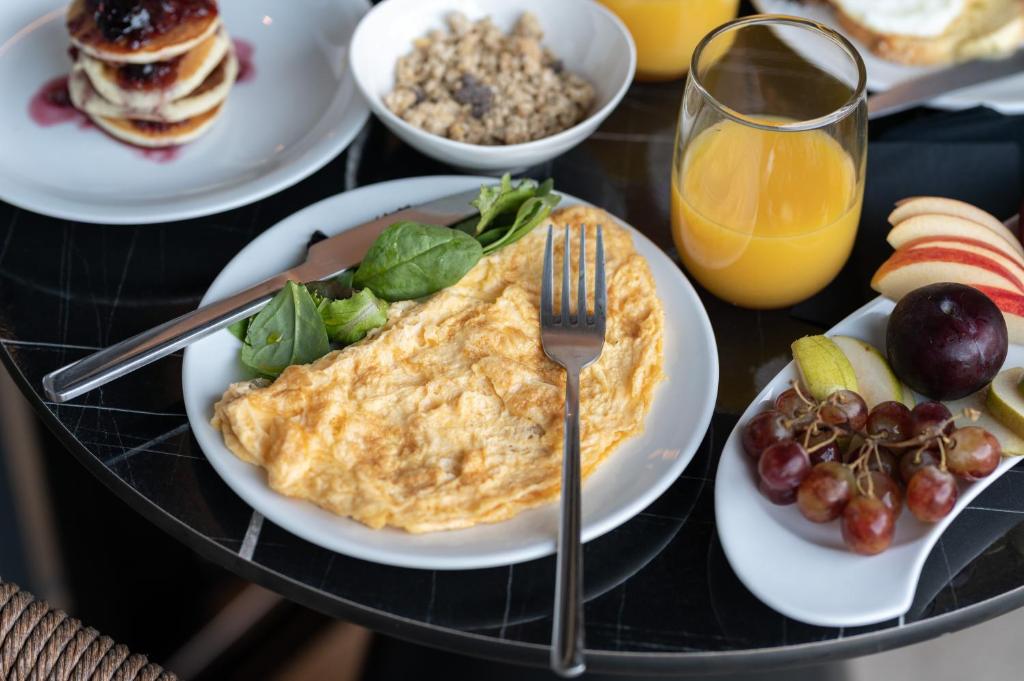 Opal Executive Suites - 4