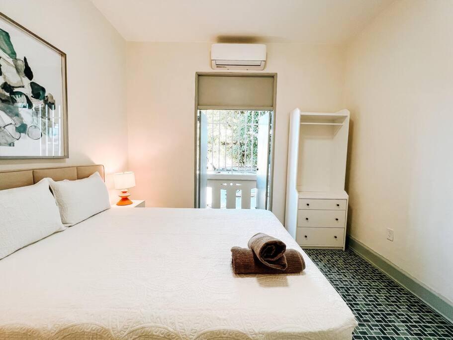 Picaflor 3 Home Style Apt W/ Futon Bed @ Miramar, San Juan – Güncel 2024  Fiyatları