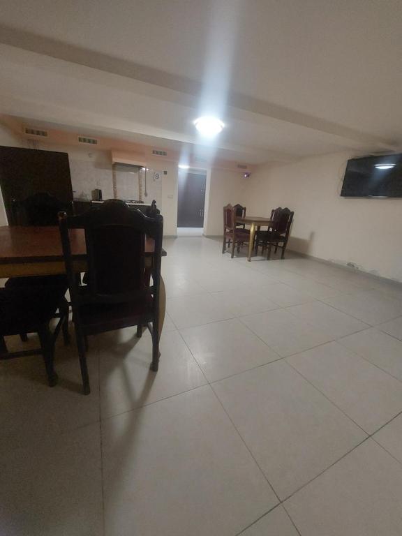 TV a/nebo společenská místnost v ubytování RP HOTEL- hostel