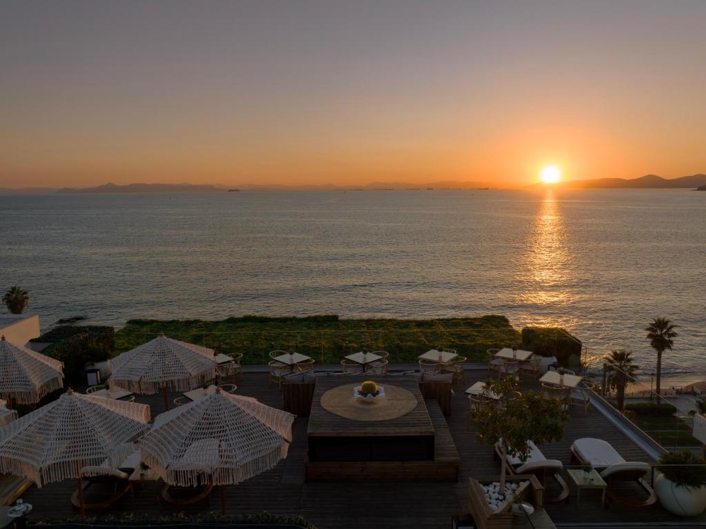 Coral Hotel Athens - Resim 9