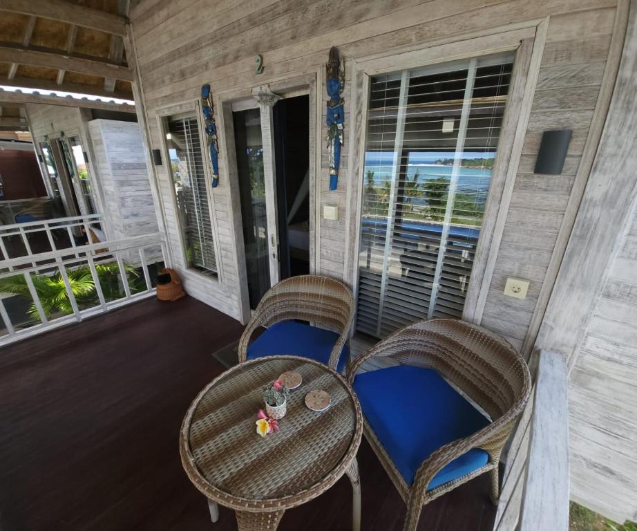 Balkón nebo terasa v ubytování Nusa View - Oceanfront Rentals