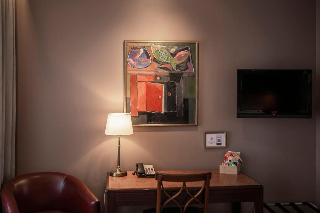 Hotel Holt - The Art Hotel - Resim 26