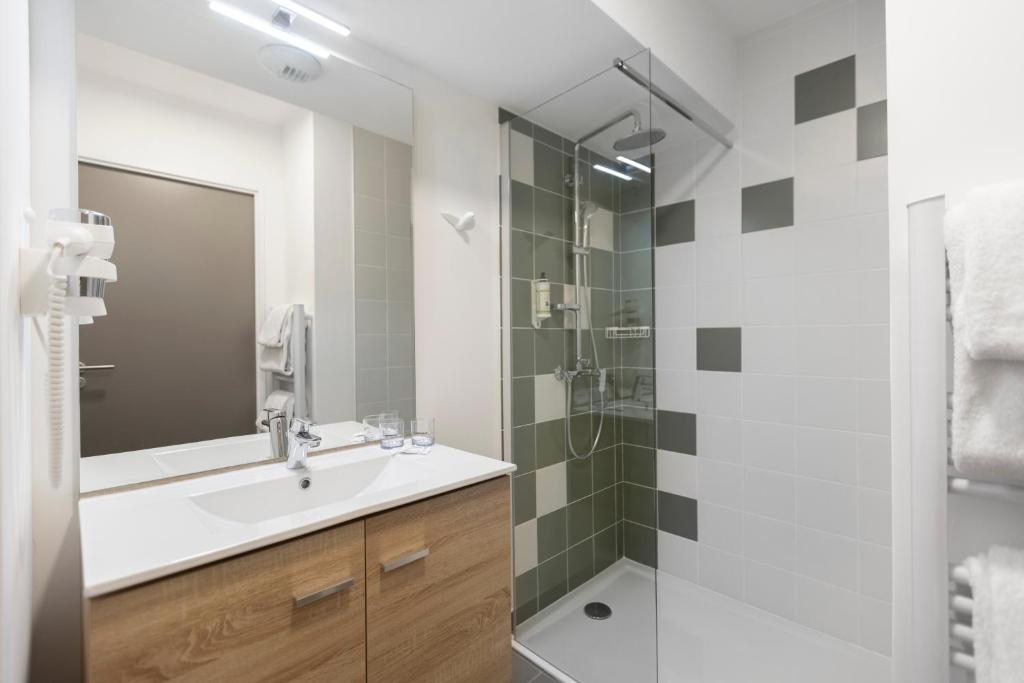 The Originals Résidence Aix Schuman - Resim 19