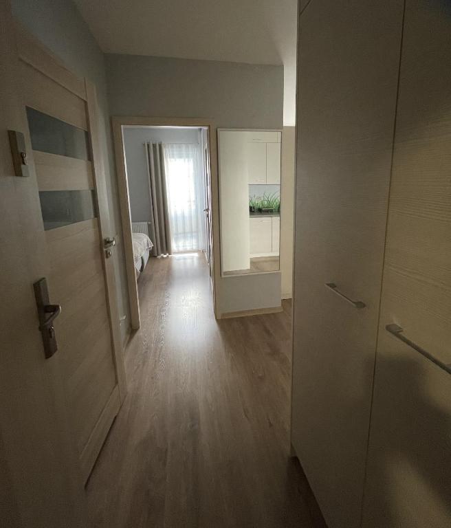 Garbary 100 CITY CENTER Apartment, free parking, self check-in 24h - 10