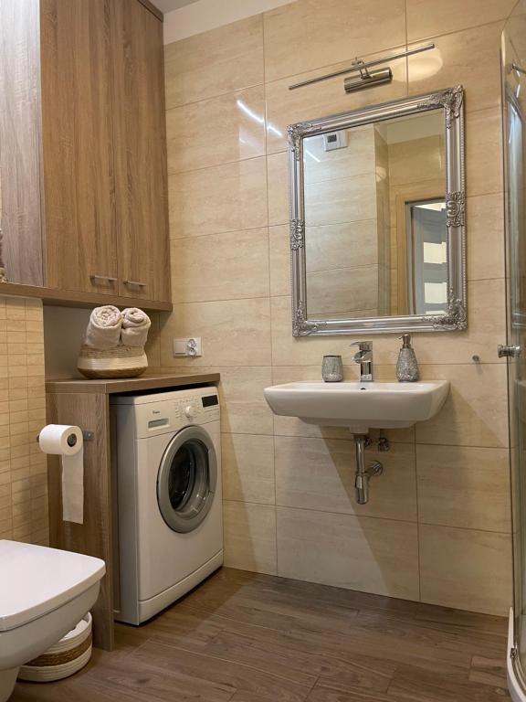 Garbary 100 CITY CENTER Apartment, free parking, self check-in 24h - 18