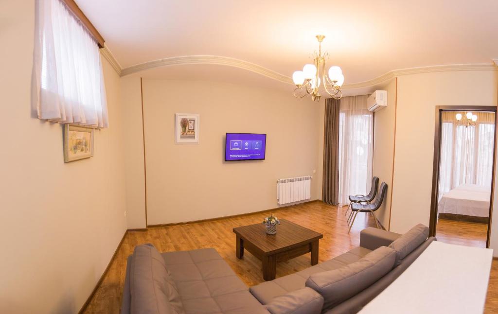 Royal Venezia Hotel - One-Bedroom Apartment