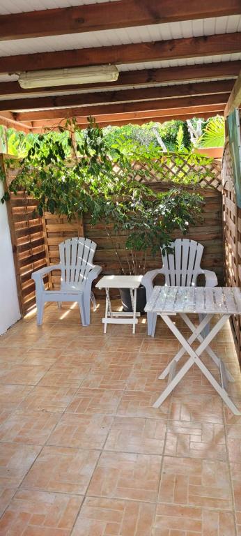 Patio nebo venkovní prostory v ubytování Le jacquier