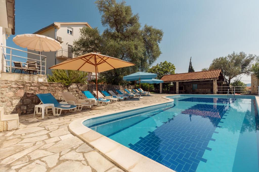 Villa Mia Apartments - 11