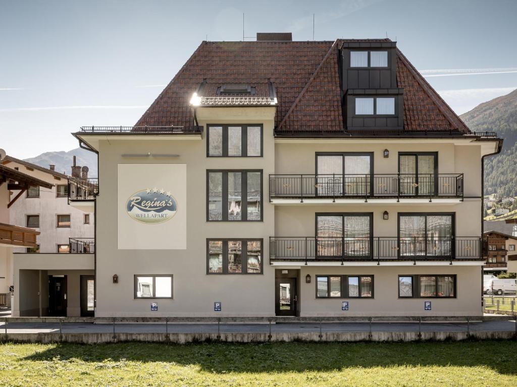 Budova, v ktorej sa apartmán nachádza