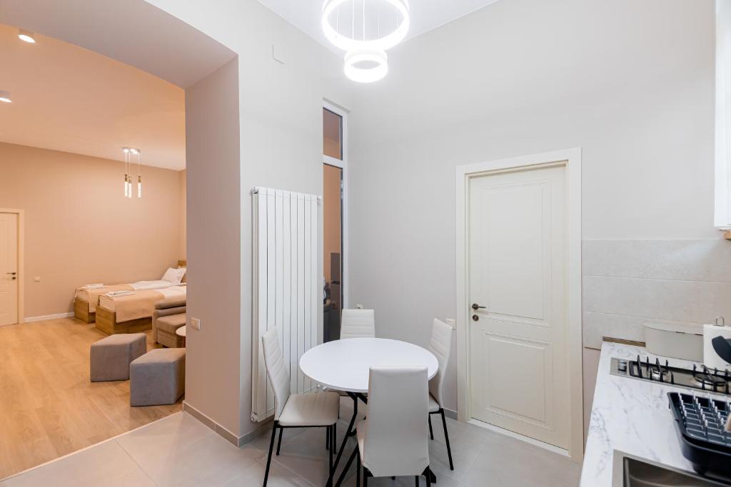 Фотография из галереи Apartment in Old City Center в Тбилиси