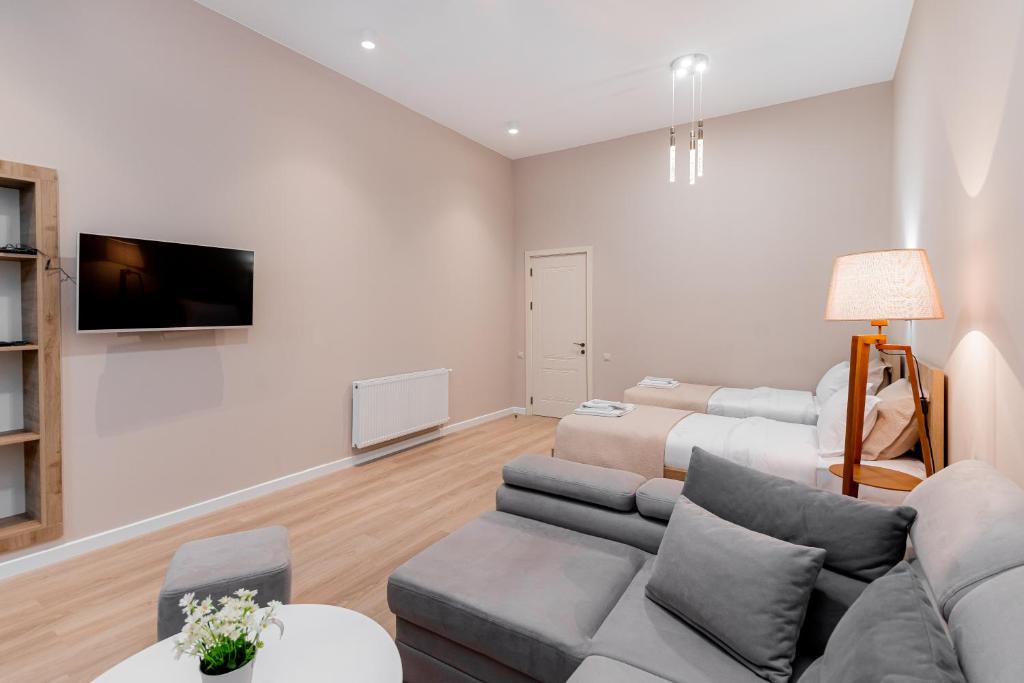 Телевизор и/или развлекательный центр в Apartment in Old City Center