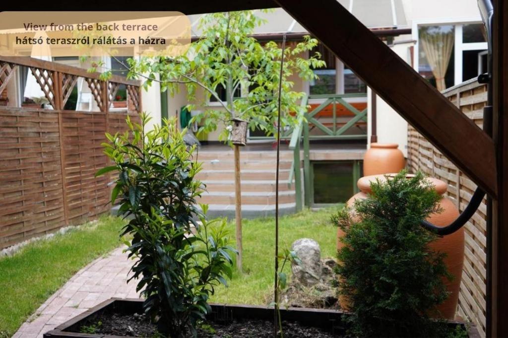 Zahrada ubytování Tulip Home Guest House