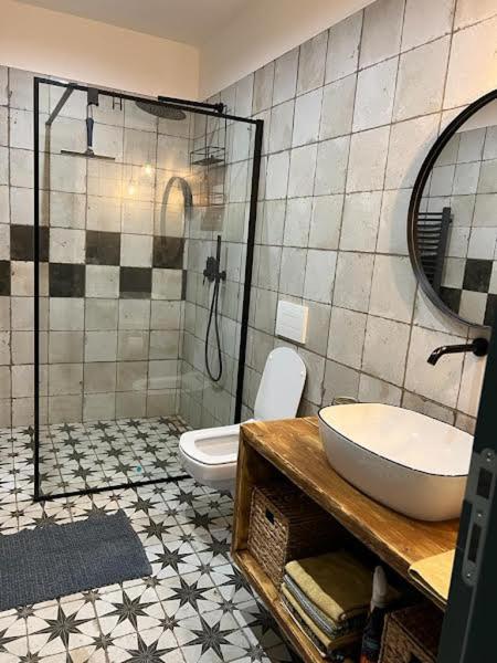 Koupelna v ubytování Design apartmán v zahradě
