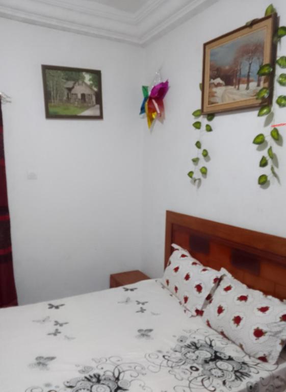 Apartment CHAMBRE MEUBLE CÔTÉ MONUMENT RENAISSANCE, Dakar, Senegal