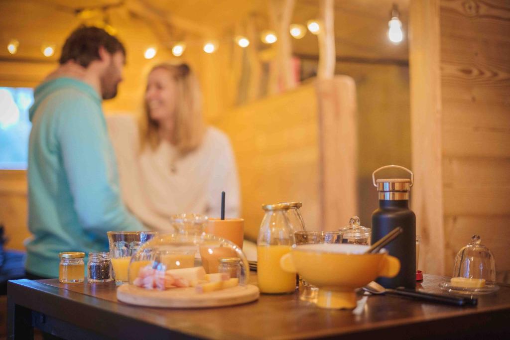 Nápoje v ubytování Les Cabanes du Val de Loue - Hébergements atypiques tout confort