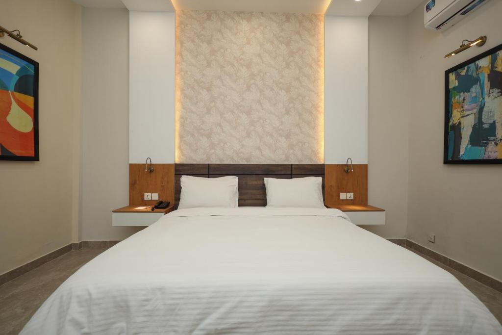 The Mark - Quarto King Deluxe