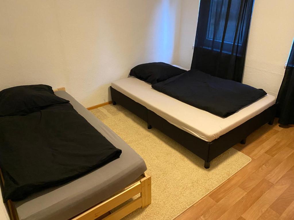 Katil atau katil-katil dalam bilik di Hannover-Ronnenberg EG