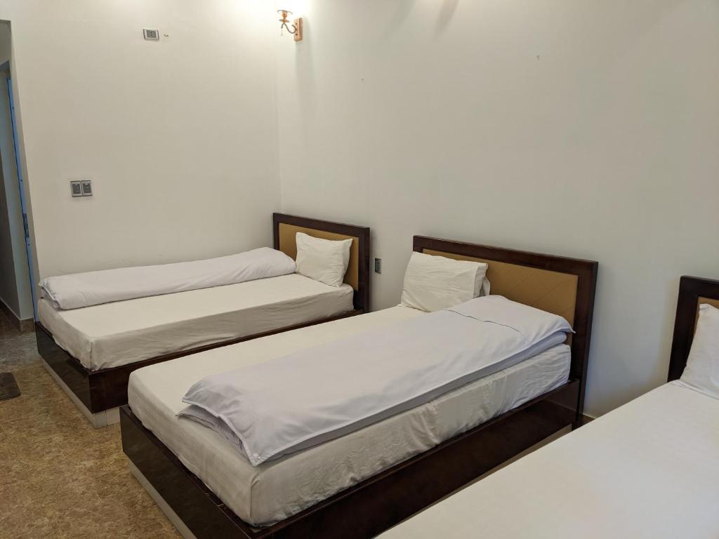 Lolo Heritage Resort - Triple Room