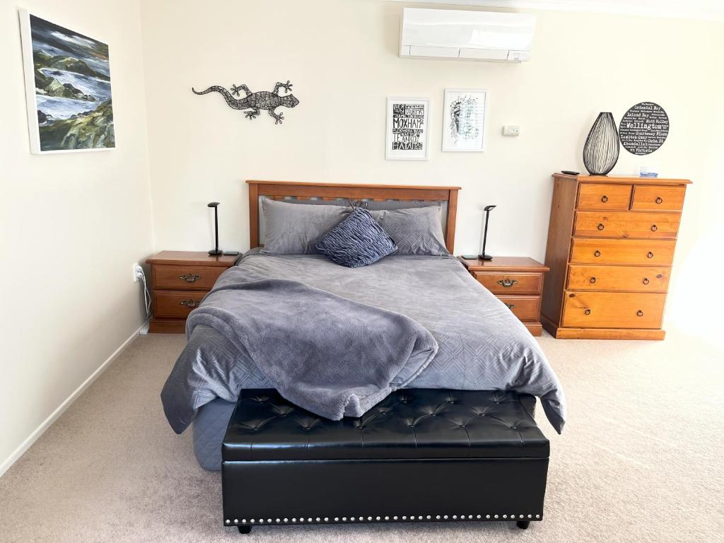 Superbly located studio, Wellington (updated prices 2024)