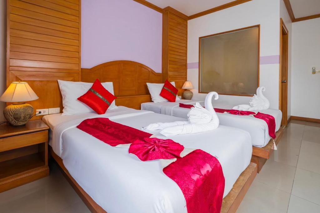 Sun Shine Patong - Deluxe Twin Room