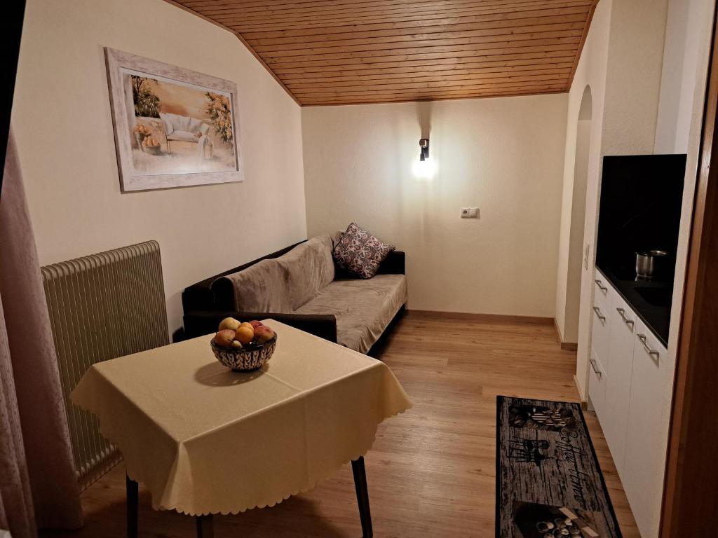 TV a/nebo společenská místnost v ubytování Haus Mansaura