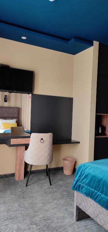 TV a/nebo společenská místnost v ubytování HOTEL LOBBY