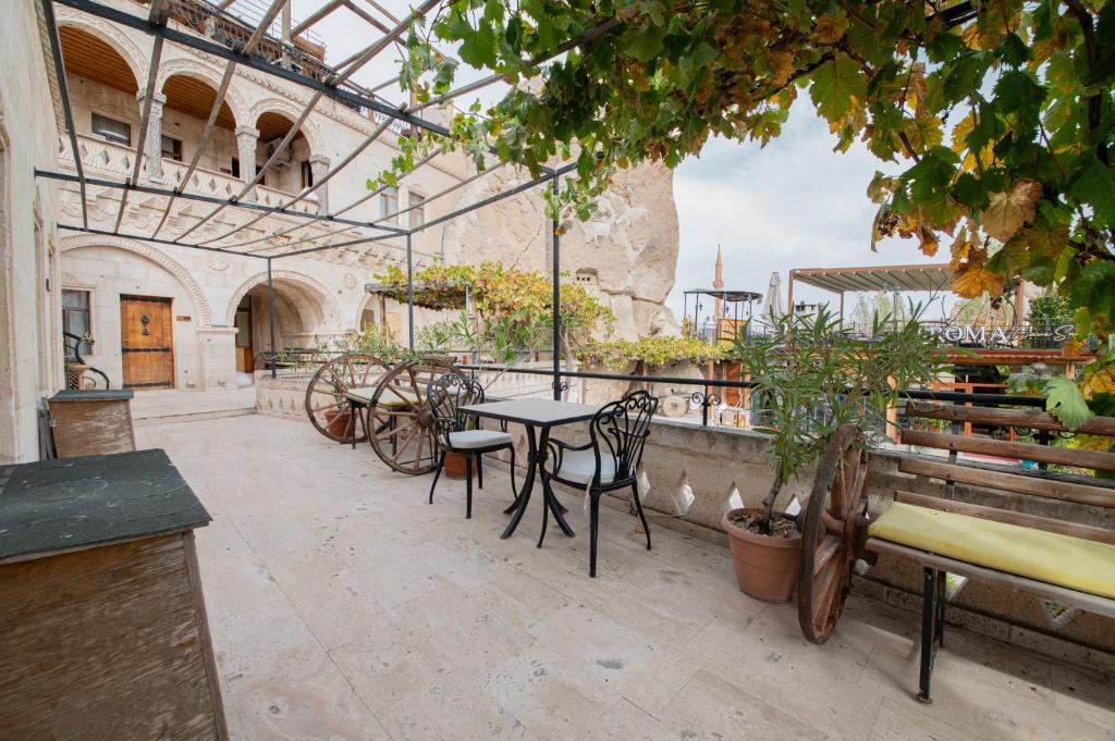 Roma Cave Suite - 15