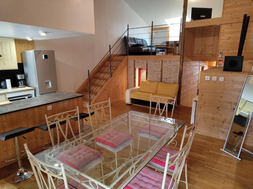 Le Chalet - Housity