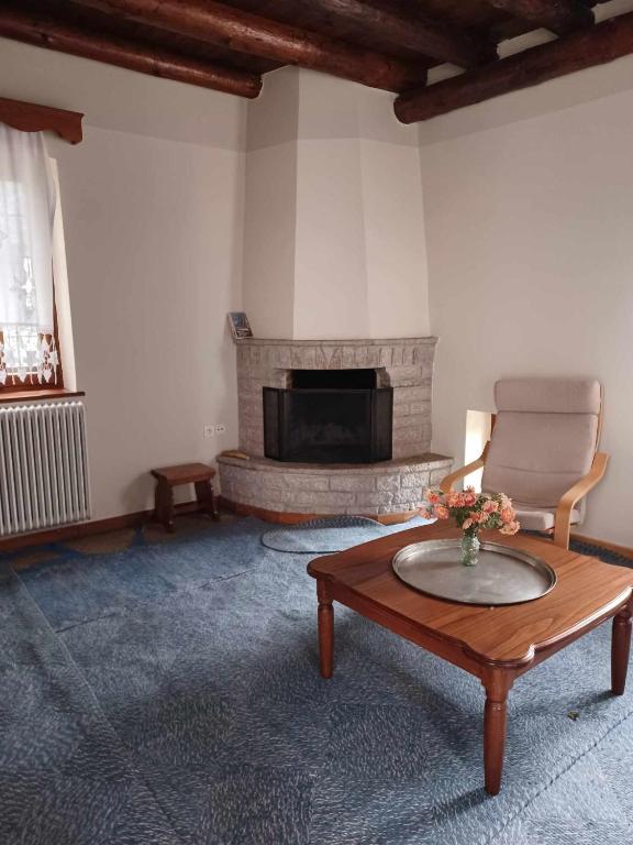 En Chora Vezitsa - 19