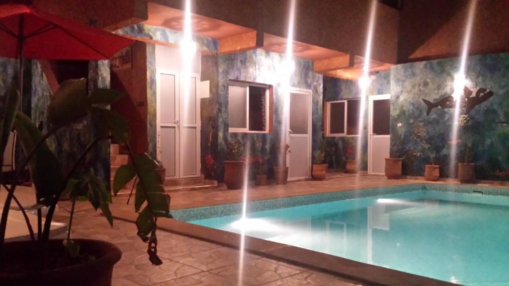 La alberca dentro o cerca de Mirleft Tayought Guest House