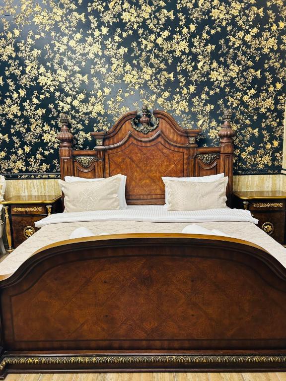 Postel nebo postele na pokoji v ubytování Hotel Zerta Old Tbilisi
